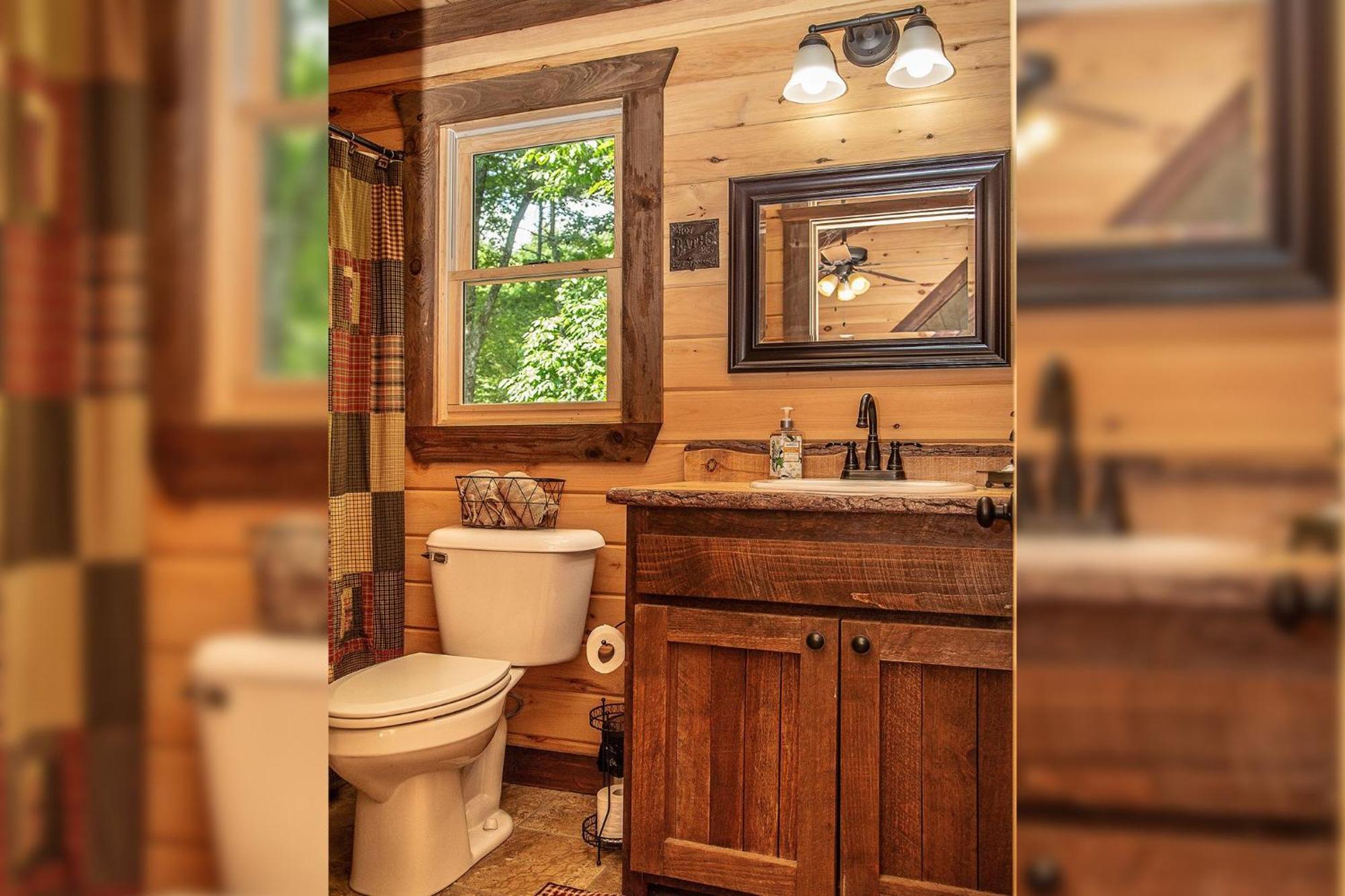 Adore The Smores Rustic Mountain Charm Outdoor Spaces And A Cozy Hot Tub Blue Ridge Exterior photo